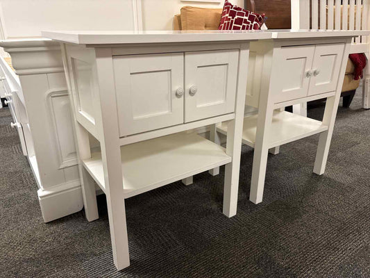 Pair of Maine Cottage White Nightstands