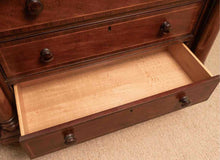 Thomasville 'Fredericksburg Collection' Mahogany Finish Bedside Chest