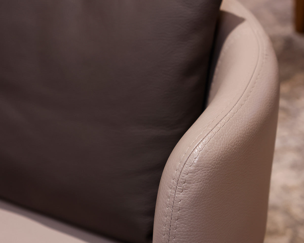 Pair of 'Curl' Roche Bobois Chairs