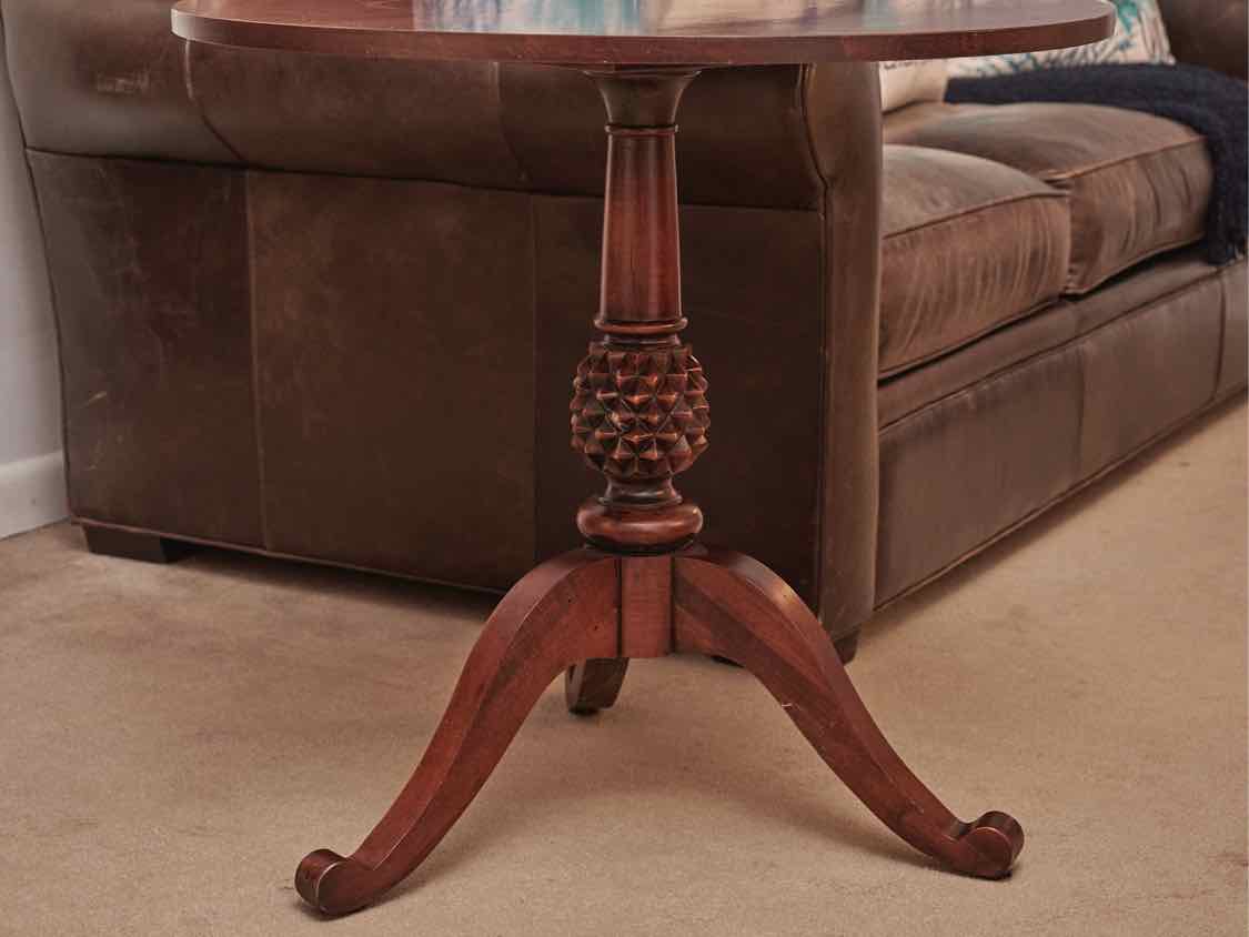 Ethan Allen Cherry Round Pineapple Pedestal  Accent Table