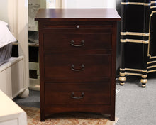 Daniels Amish Nightstands