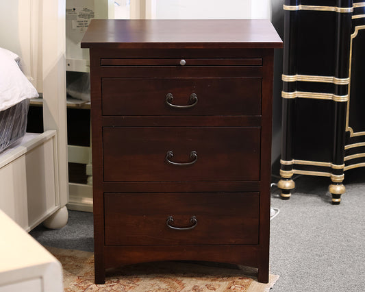 Daniels Amish Nightstands