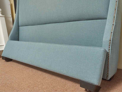 Heather Blue Tweed Upholsterd Full Beds
