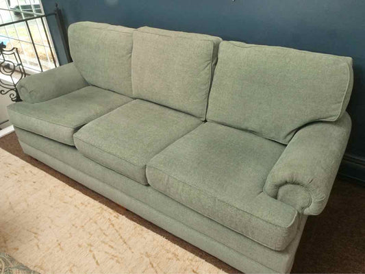 Temple  'Bermuda Teal'  Upholsterd 3 Cushion 2 Toss Pillows   Rolled Arms  Sofa