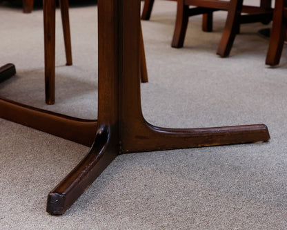 Dyrlund Danish Dining Table Set With 6 Chairs