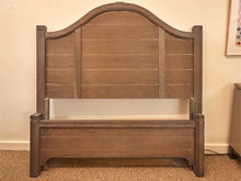 Vaughan Bassett Arched Headboard Full Bed in Folkstone Driftwood Finish