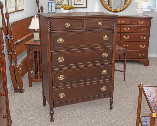 Federal Style Mahogany Six Drawer Chest