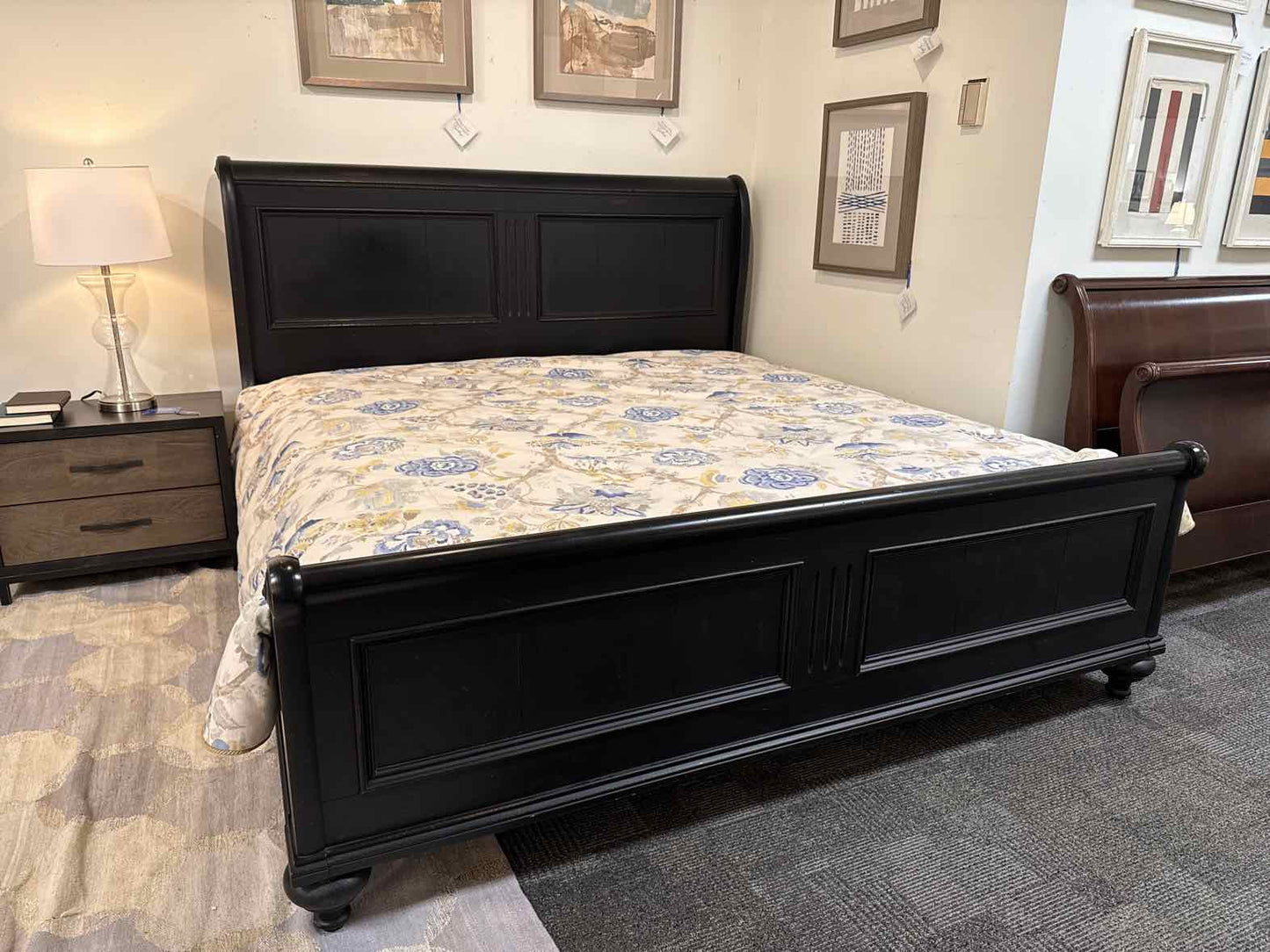 Ethan Allen King Sleigh Bed