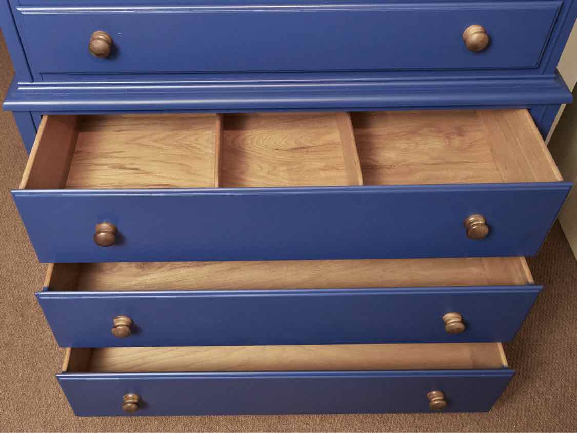 Treasure House Link Taylor Cherry Top  Finish 'Encore Blue' 7 Over 3  Chest