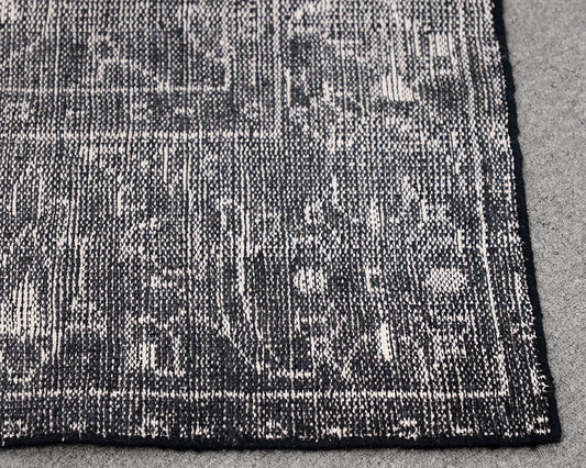 Black and White Oriental Styled 8'x10' Area Rug