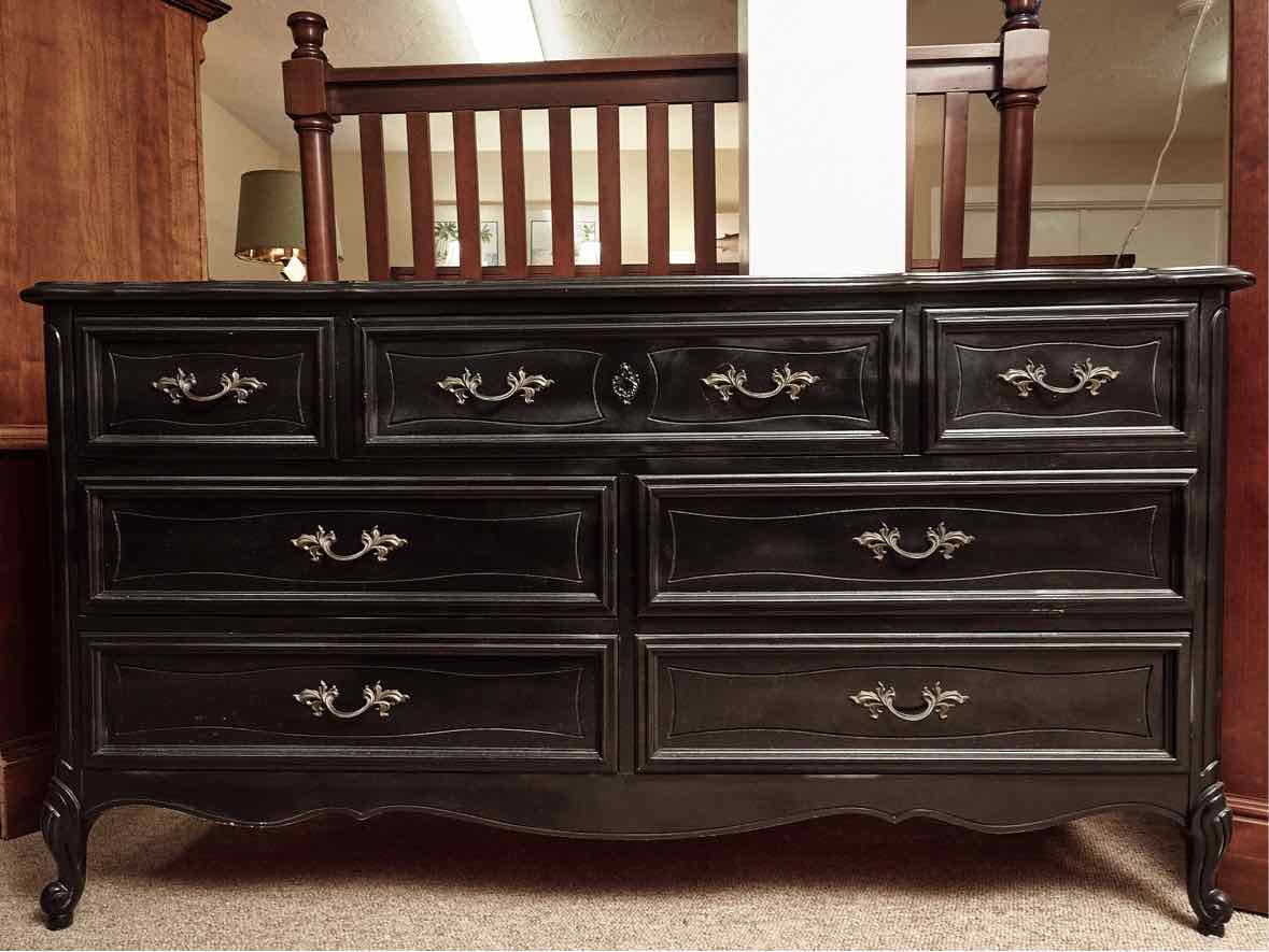 Dixie French Provincial Style Black Finish 7 Drawer Dresser – Furniture Consignment Gallery
