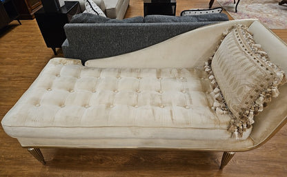 Caracole Champagne Chaise