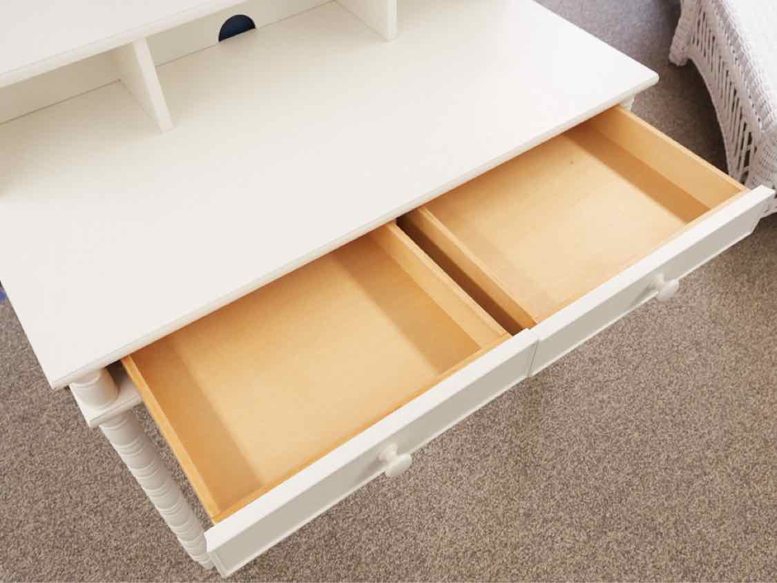 Pottery Barn White Student Desk W/ Hutch