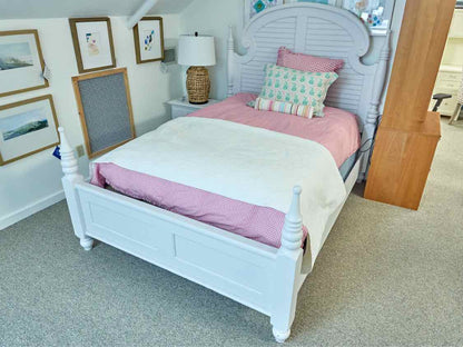White Four Post Bed with Shutter Detail Headboard