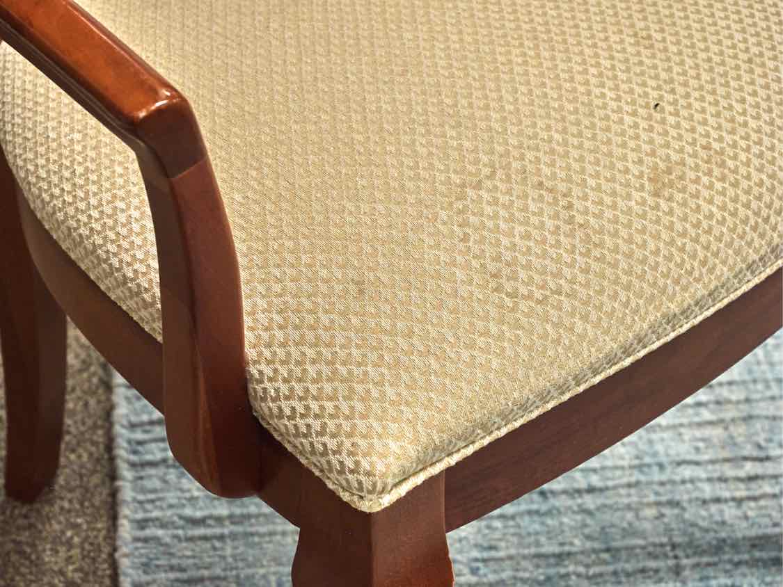 Stanley Expanding Dining Table & Set of 6 Chairs in Cherry