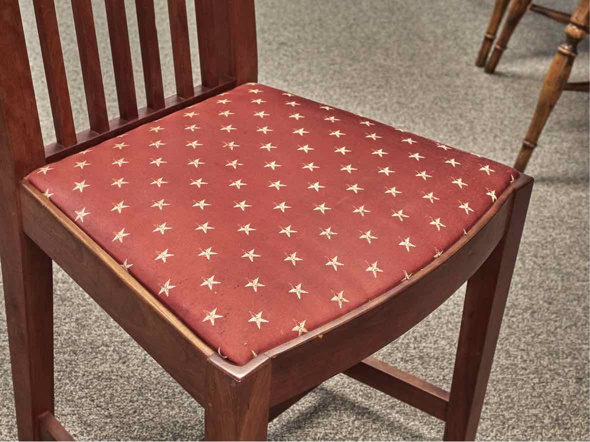 Thomas Moser Set of  6 Upholstered  Dining Chairs