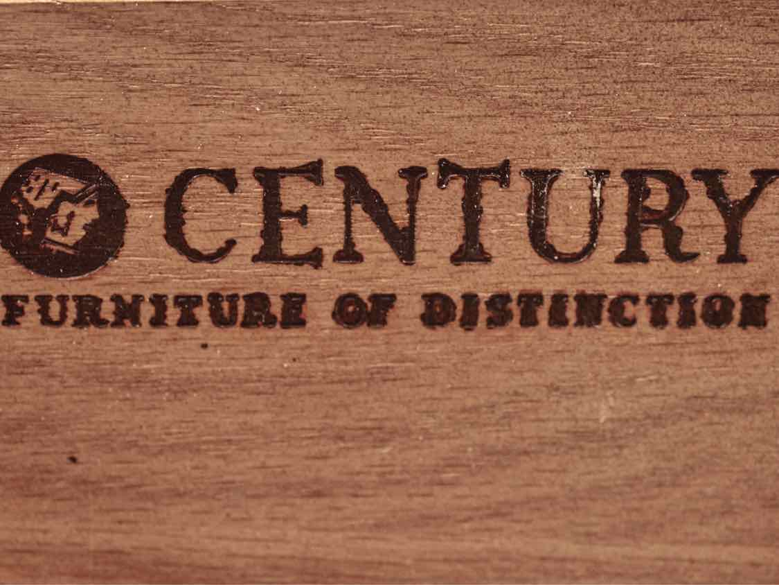 Century Furniture  Solid Oak Hunt Board  3 Drawer  Sideboard