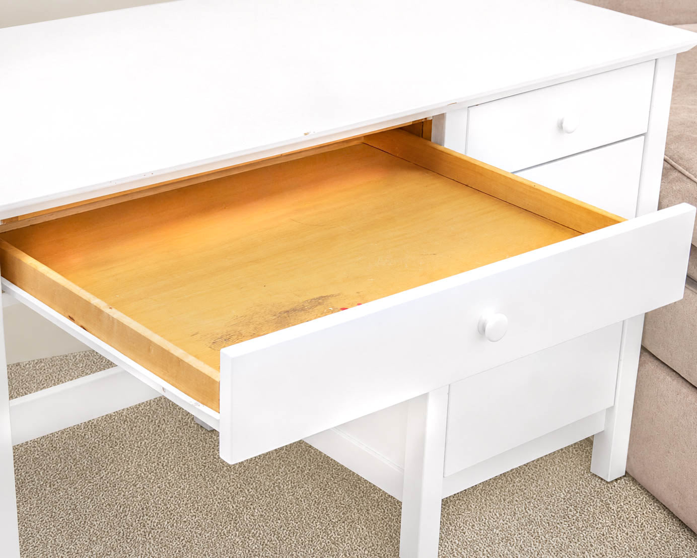 Vermont Tubbs White Finish Four Drawer Desk