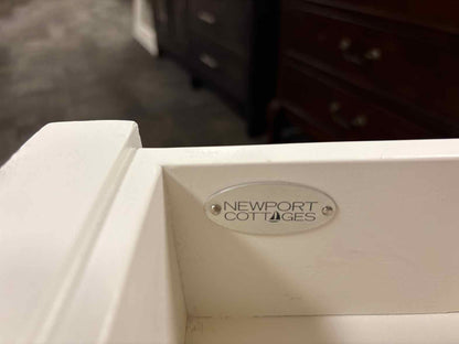 Newport Cottages One-Drawer Nightstand
