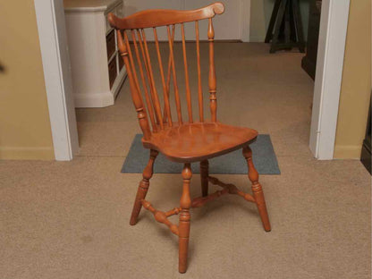 S Bent & Bros. Maple Dining  Table 1 Leaf  & 6  Chair Set