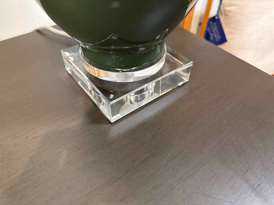 Porcelain Pine Green Vase Lamp