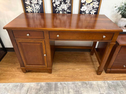 Thomasville 2-Drawer Cherry Desk