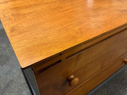 Maple 2-Drawer Nightstand
