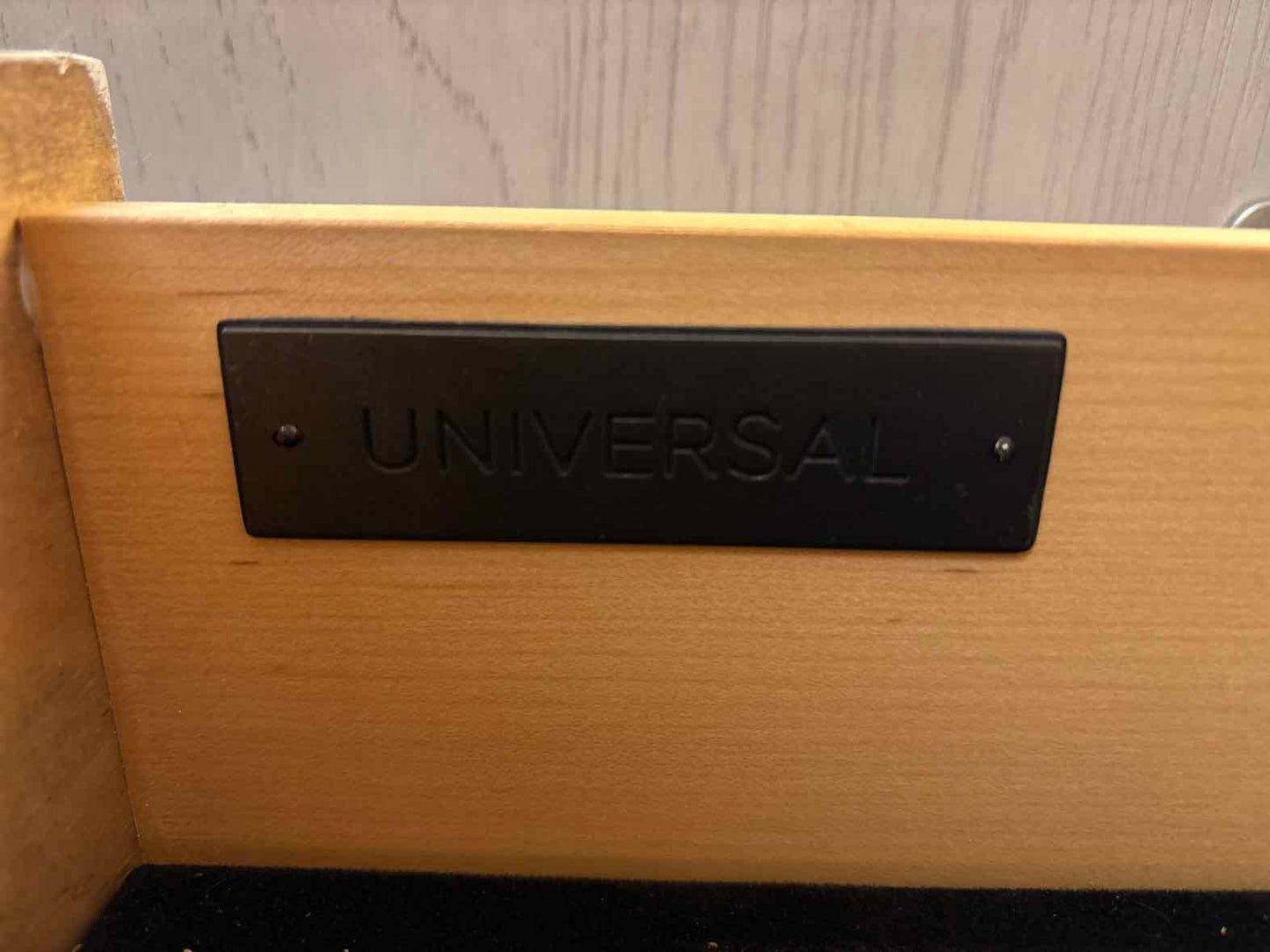 Universal 'Blair' Modern Farmhouse Console