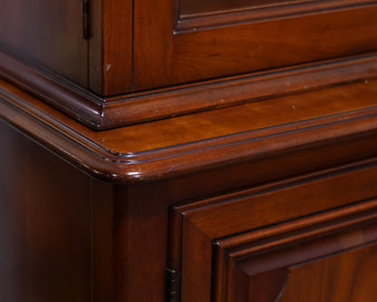 Kindel Regency Style China Two-Piece China Cabinet