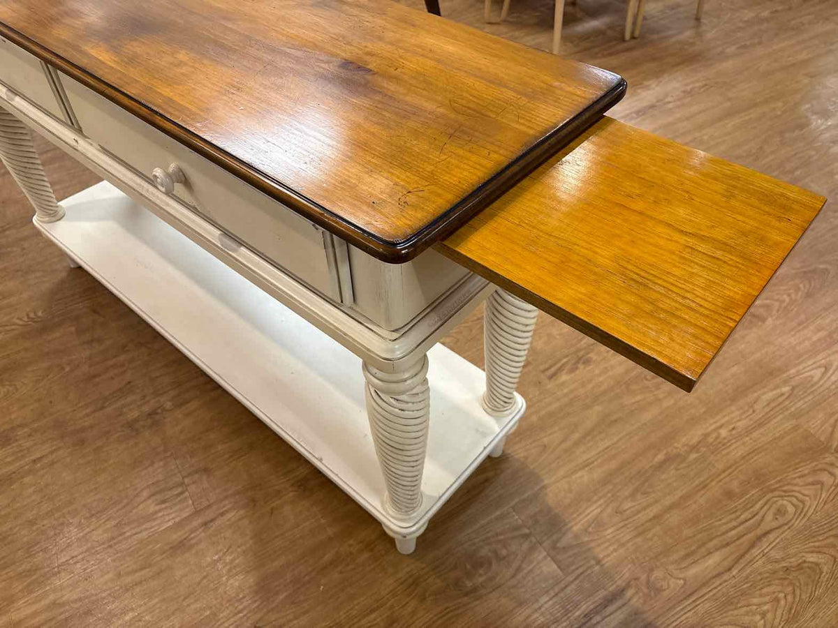 Hillsdale 'Wilshire' Buffet Table
