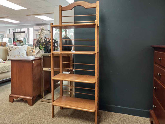 Petite Open Display Shelf in Oak