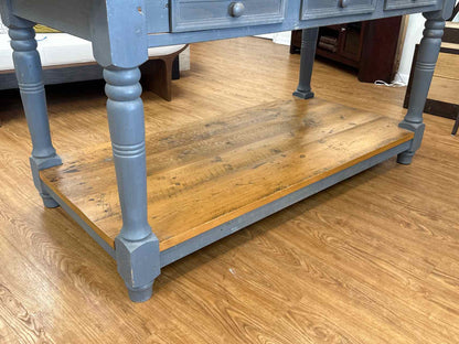 Rustic Grey Pine Island