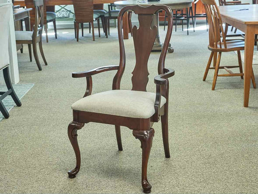 Set of 6 Cherry Queen Ann  Dining Chairs