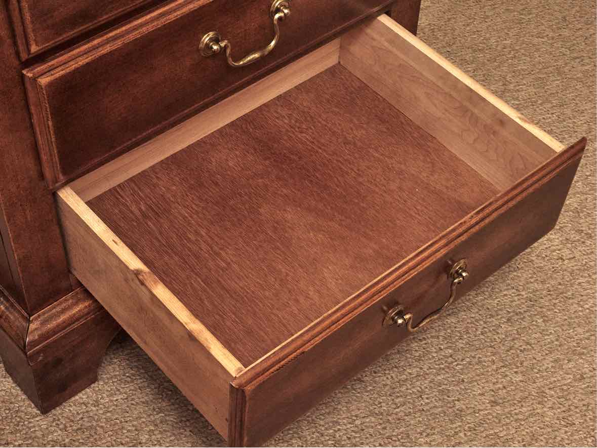 Moosehead Maple 3 Drawer Nightstand in Early American Finish