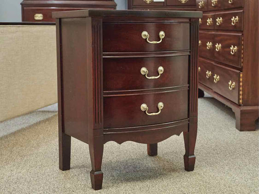 Mahogany 2 Drawer Nightstand with Brass Chippendale Pulls