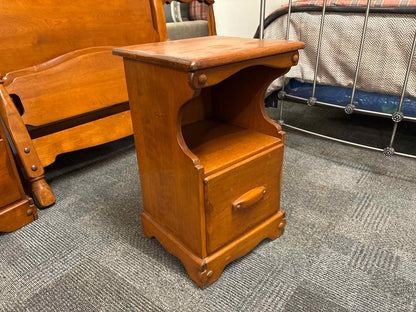 French & Heald Rock Maple One-Drawer Nightstand