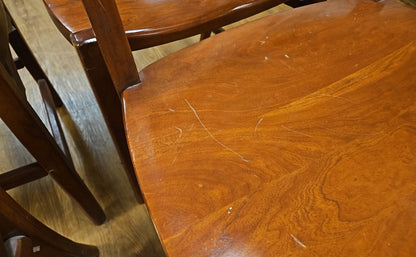 Hunt Furniture 'Hancock' Dining Set w/ 6 Chairs