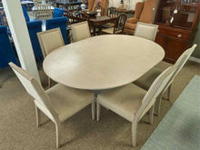 Bernhardt 'East Hampton' Round Pedestal Table & 6  Chair Sets