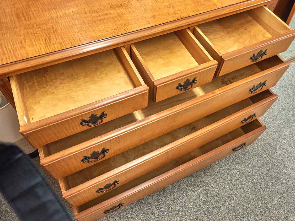Tiger Maple 6 Drawer Dresser with Chippendale Handles