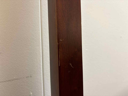 Kincaid Cherry Pencil Post Queen Bed