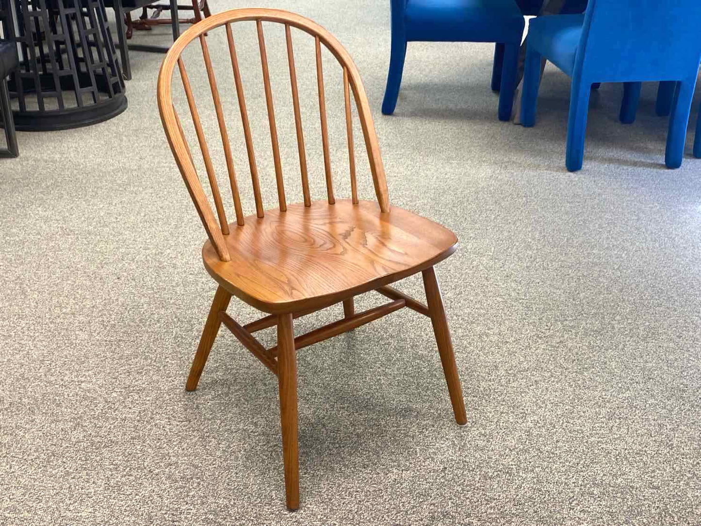 Set of 6 Nichols & Stone 'Claud Bunyard' Windsor Oak Dining Chairs