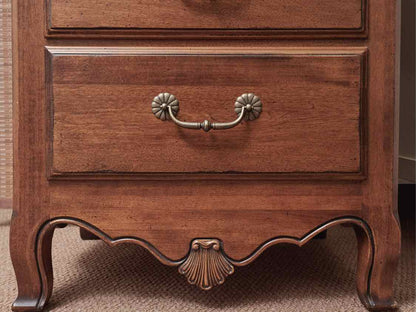 Ethan Allen French Country 7 Drawer Lingerie  Chest