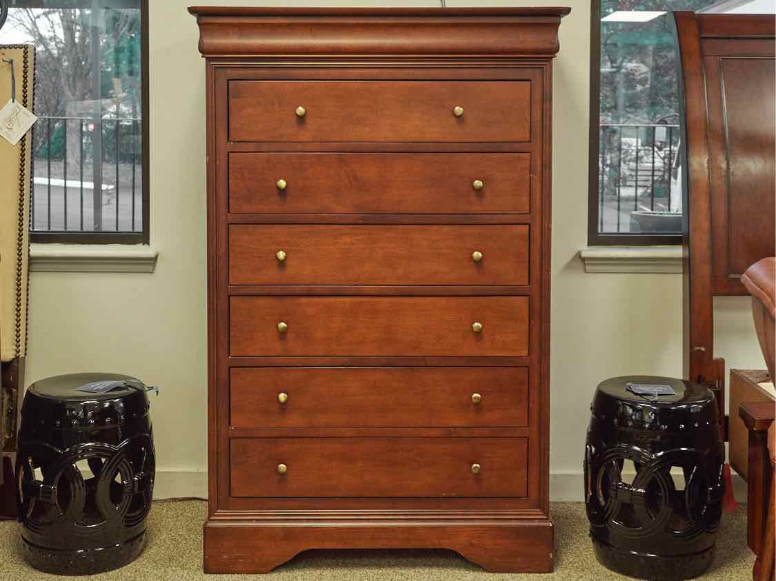 Louis Phillip Style Cherry Finish 7 Drawer Chest with Bronze Finish Knobs