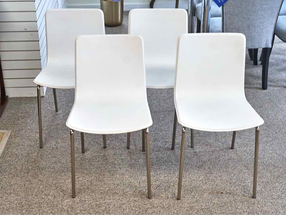 Set of 4 CB2 'Strut' CB2 Dining Chairs in Ivory Leather