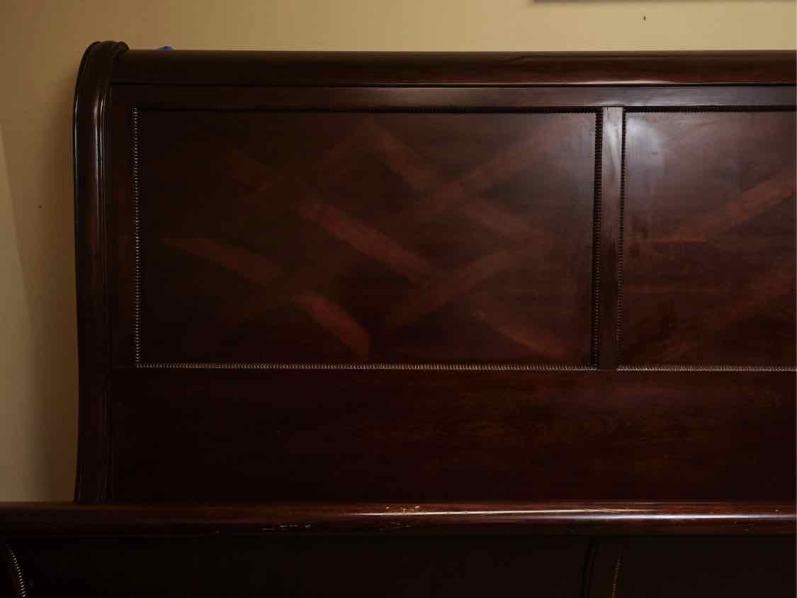 Bassett King Sleigh Bed in Dark Stain Finish
