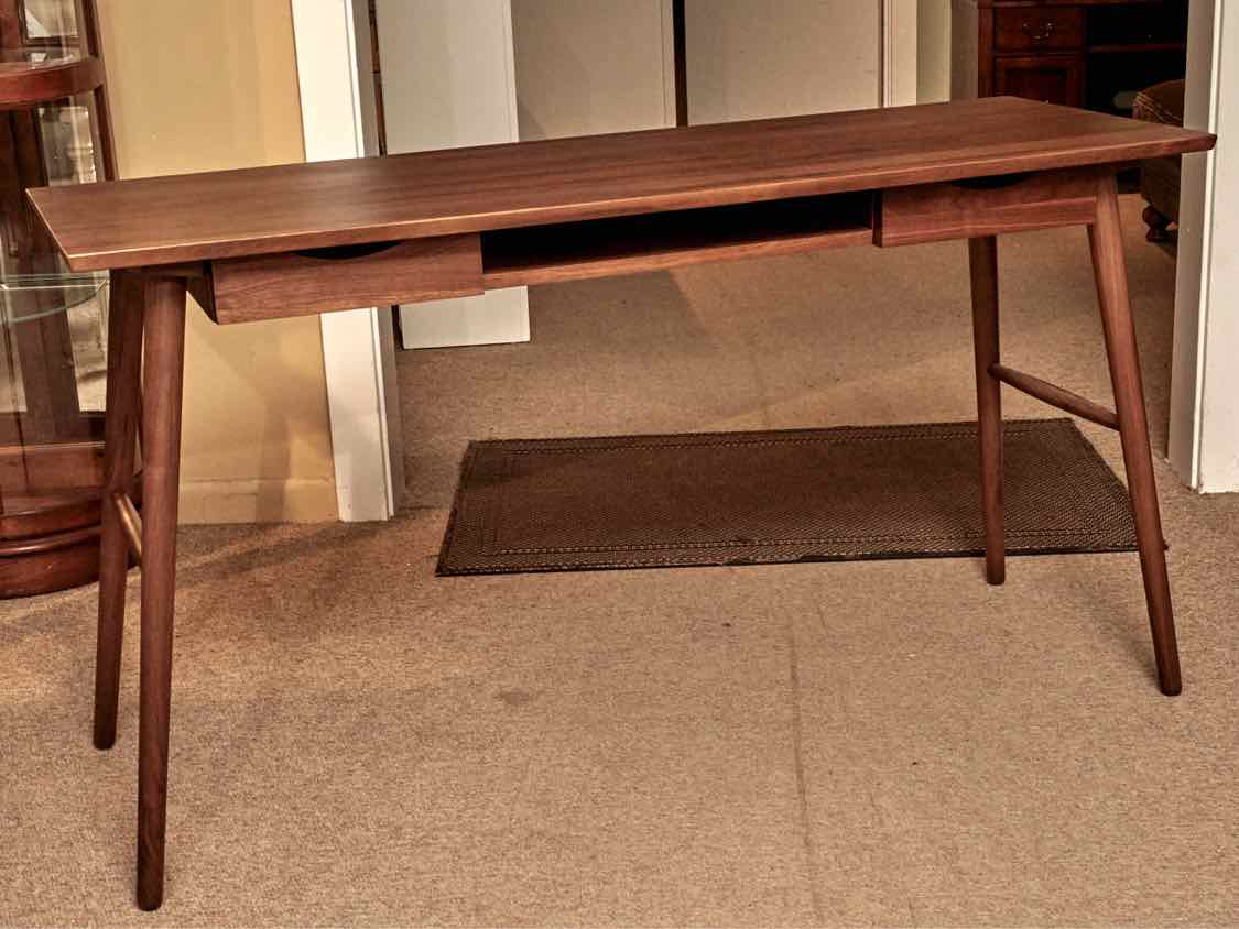 Article 'Culla' Walnut 2 Drawer  Desk