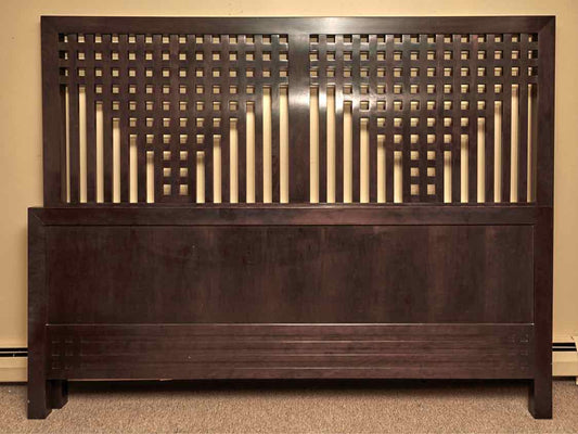 Stickley King  'Glasgour' Collection Dark Cherry Finish  Bed