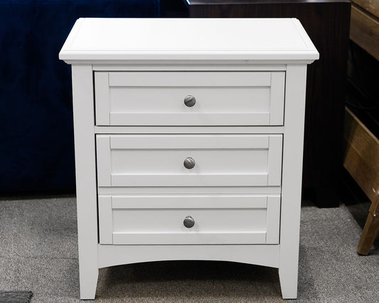 Vaughn Bassett 3-Drawer Nightstand