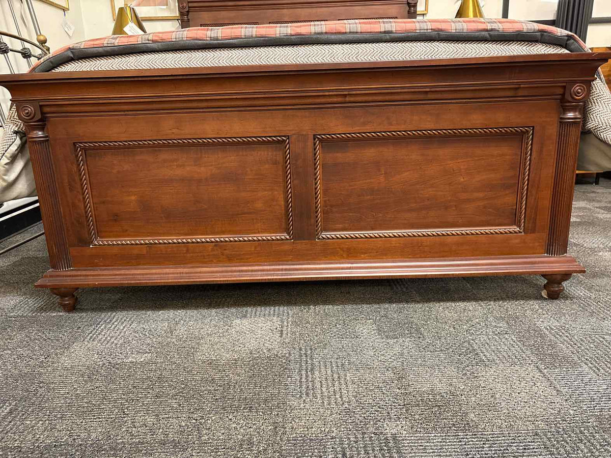 Durham Furniture Solid Maple Queen Panel  Bed