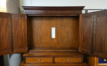 Ethan Allen Newport 'Kent' Dresser Television Cabinet